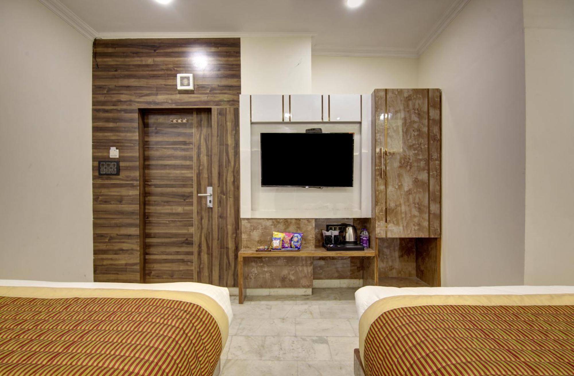 Bless Inn - Near Connaught Place New Delhi Extérieur photo