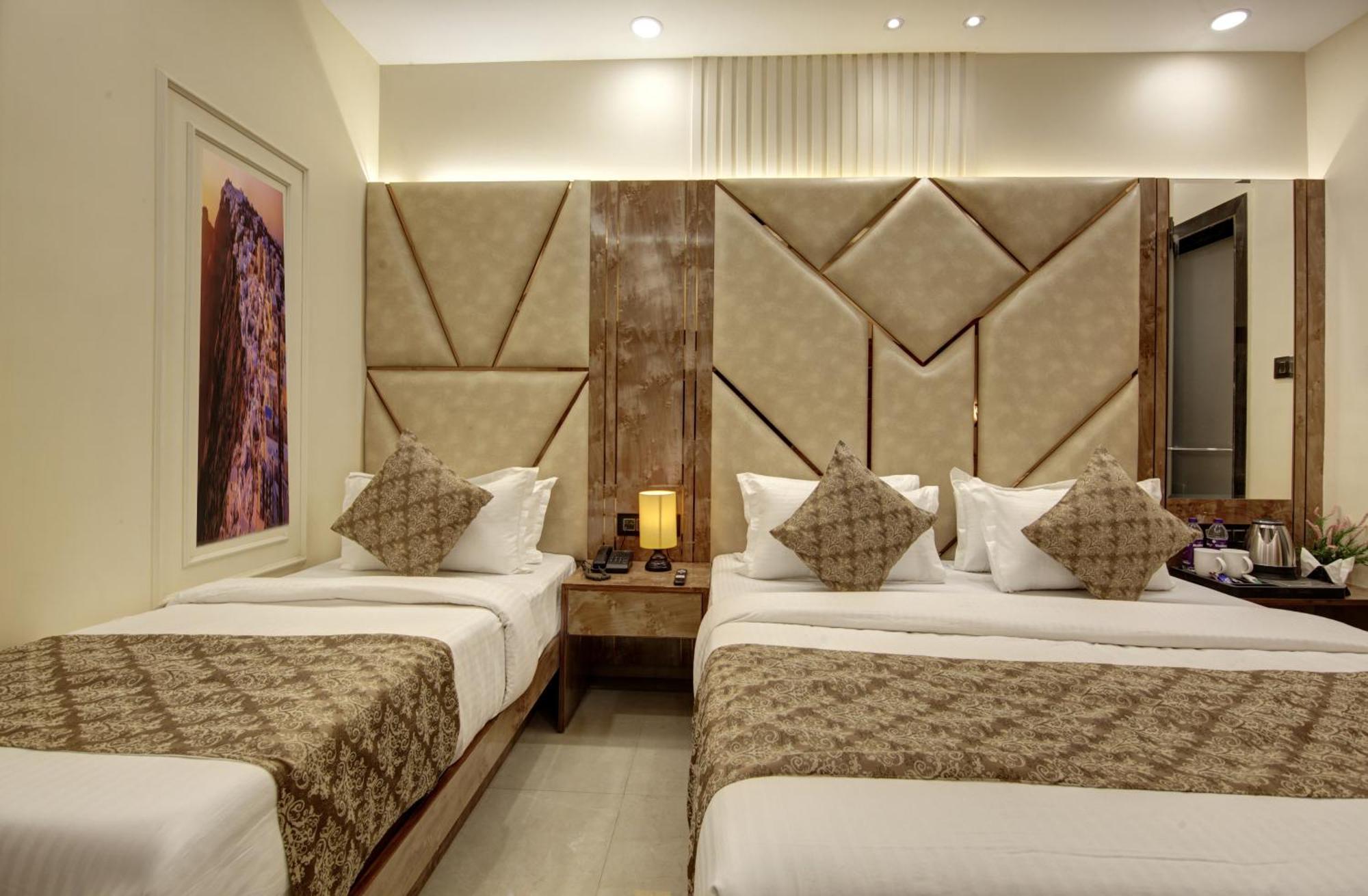 Bless Inn - Near Connaught Place New Delhi Extérieur photo