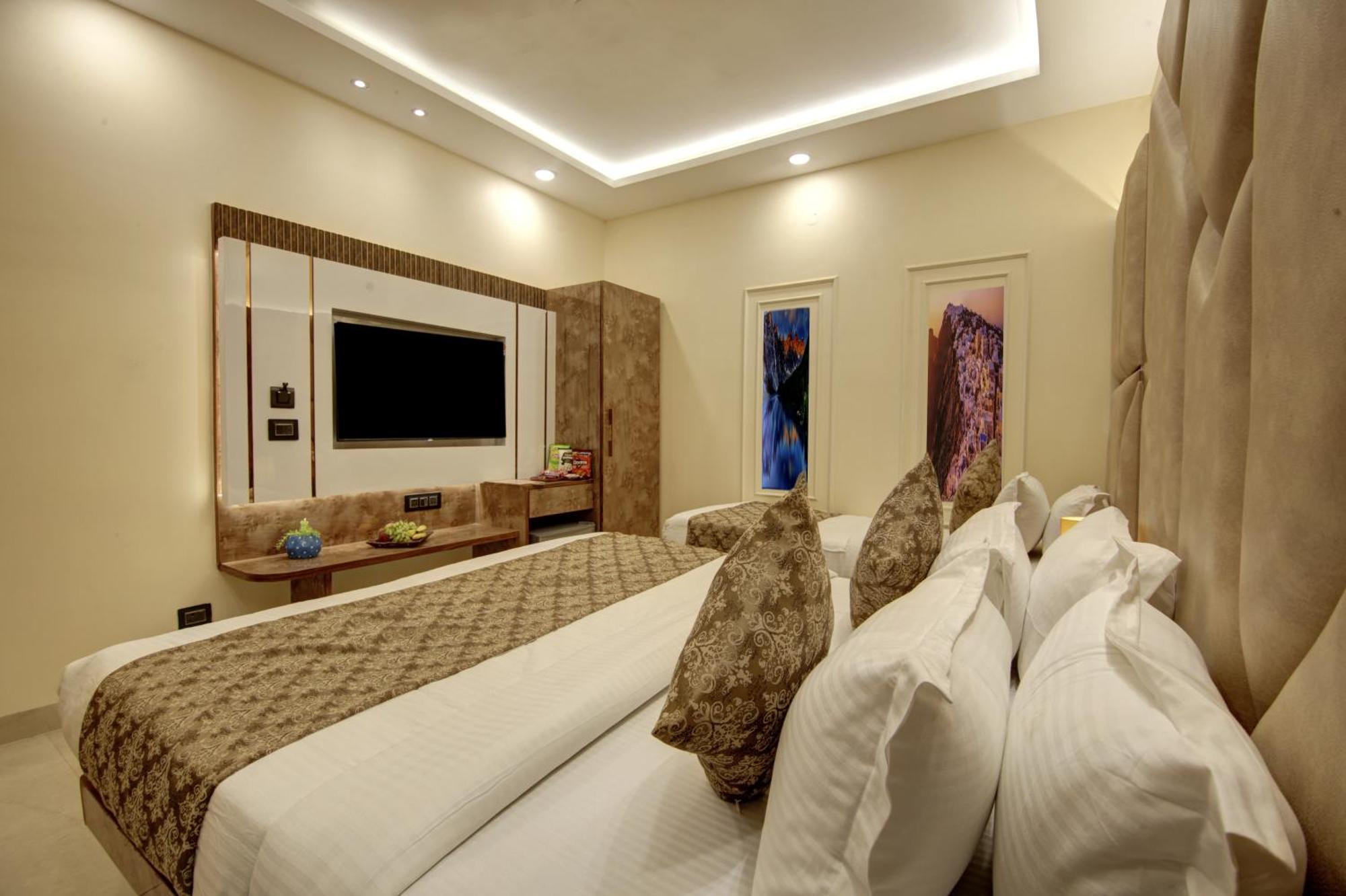 Bless Inn - Near Connaught Place New Delhi Extérieur photo