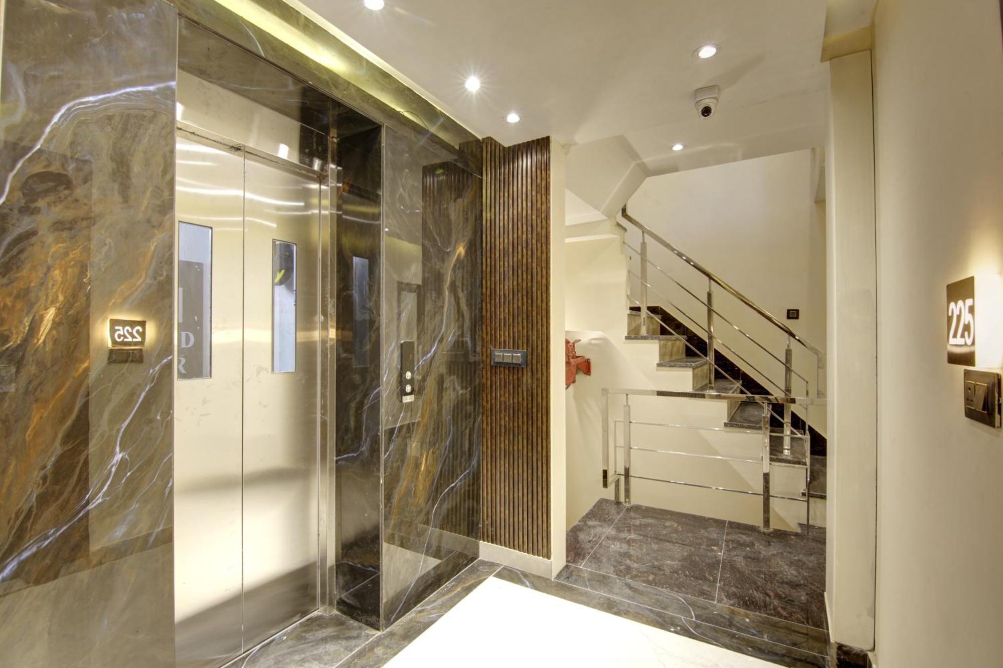 Bless Inn - Near Connaught Place New Delhi Extérieur photo