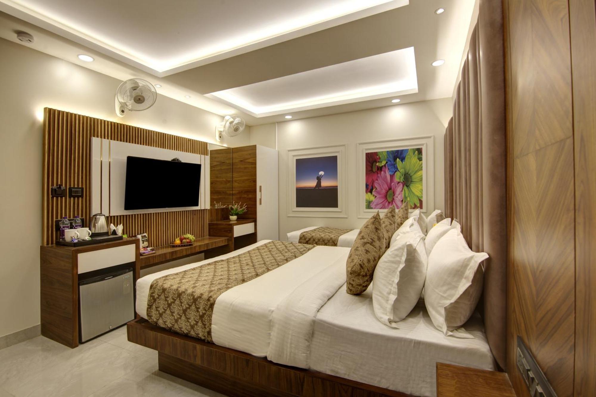 Bless Inn - Near Connaught Place New Delhi Extérieur photo